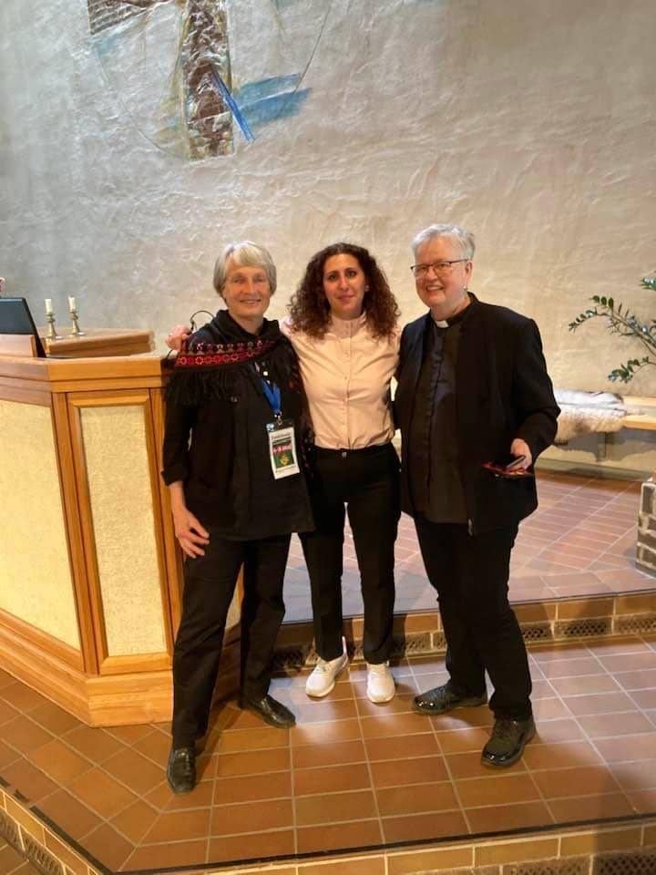 D861FEB0-C7C7-4349-94D0-32DFB86C84EC